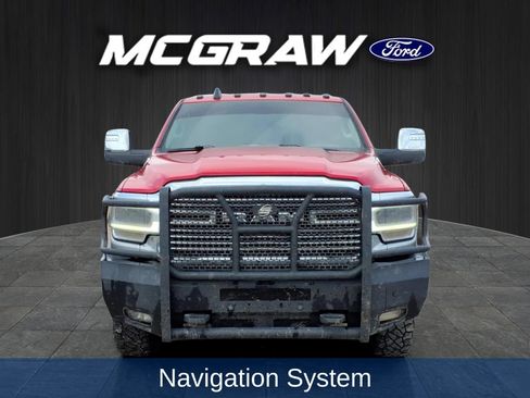Used 2024 RAM 3500 Laramie AWD/4WD image 3