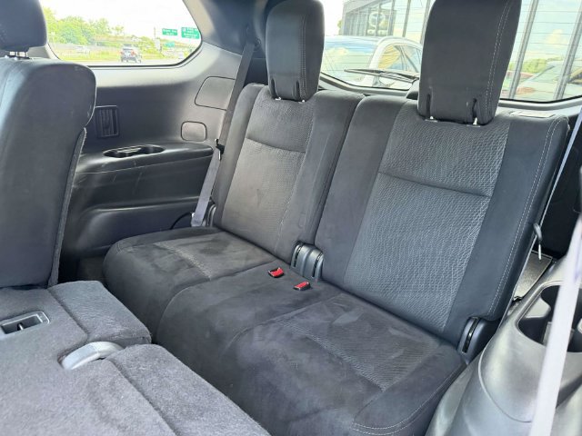 Used 2015 Nissan Pathfinder SV w/ Cargo Package FWD image 13