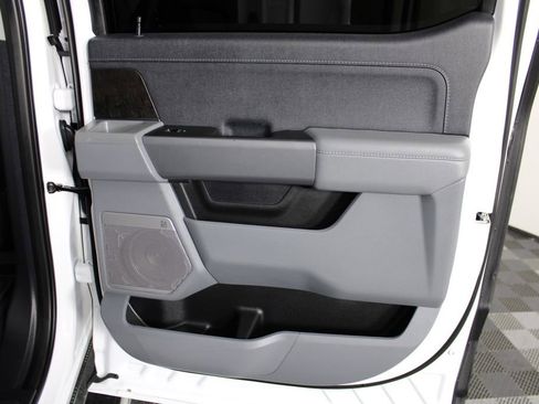 Used 2023 Ford F150 Lariat w/ Trailer Tow Package image 32