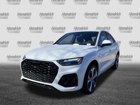 Certified 2025 Audi Q5 2.0T Premium Plus w/ Premium Plus Package image 5