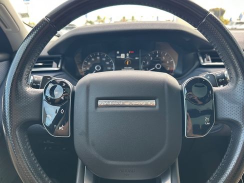 Used 2019 Land Rover Range Rover Velar S image 24