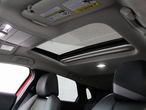 Used 2021 MAZDA CX-30 FWD 2.5 S w/ Preferred Package image 22