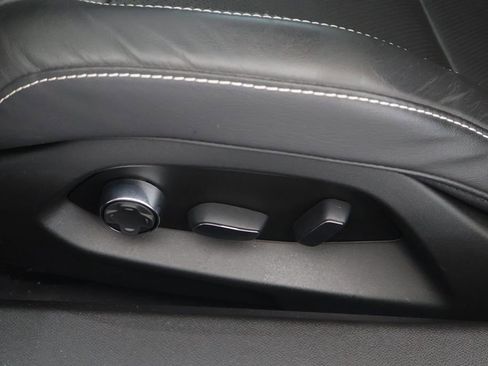 Used 2024 Chevrolet Corvette Stingray Preferred Cpe w/ 2LT image 24