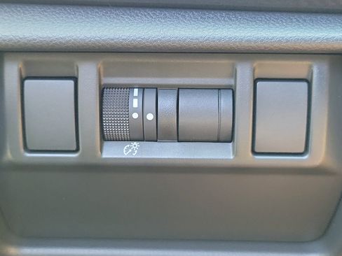 Certified 2025 Subaru Crosstrek 2.5i Wilderness image 27