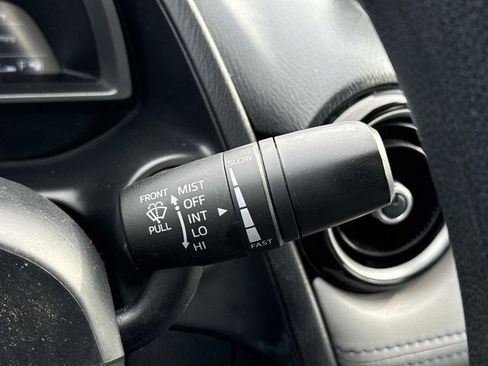 Used 2019 Toyota Yaris LE image 25