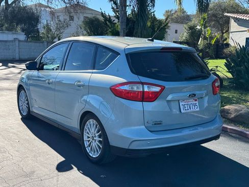 Used 2014 Ford C-MAX Energi SEL w/ Equipment Group 303A image 3