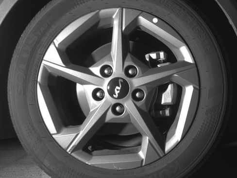 Used 2025 Kia K4 LXS image 13