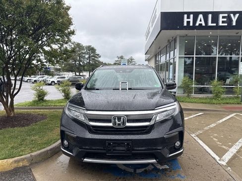 Used 2019 Honda Pilot Elite image 2