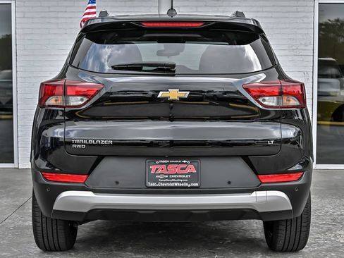 Used 2024 Chevrolet TrailBlazer LT w/ LT Cold Weather Package AWD/4WD image 9