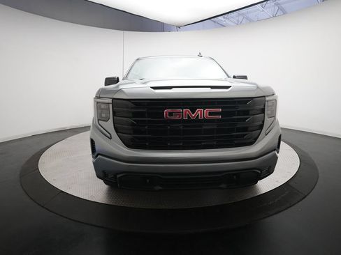 Used 2025 GMC Sierra 1500 Elevation AWD/4WD image 11
