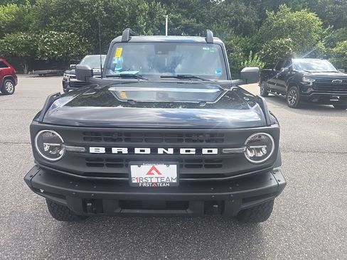 Used 2023 Ford Bronco Black Diamond AWD/4WD image 2
