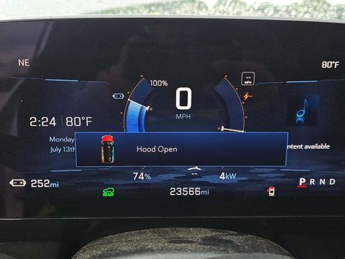 Used 2024 Chevrolet Blazer EV RS RWD image 7