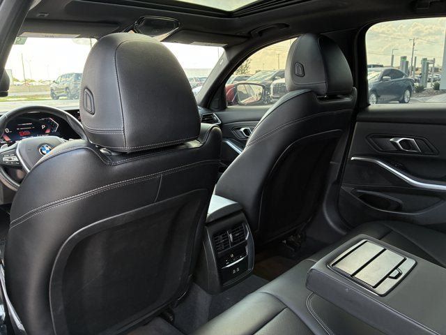 Used 2024 BMW 330i Sedan RWD image 17