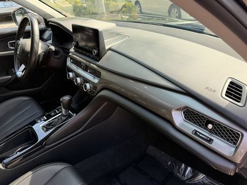 Used 2024 Acura Integra FWD image 17