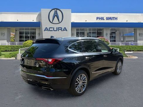 Used 2023 Acura MDX SH-AWD w/ Advance Package image 6