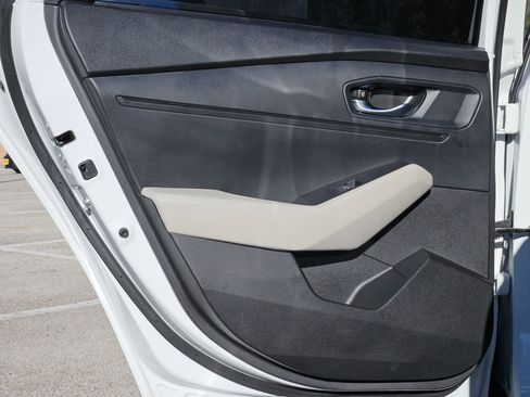 Used 2025 Honda Accord SE image 16