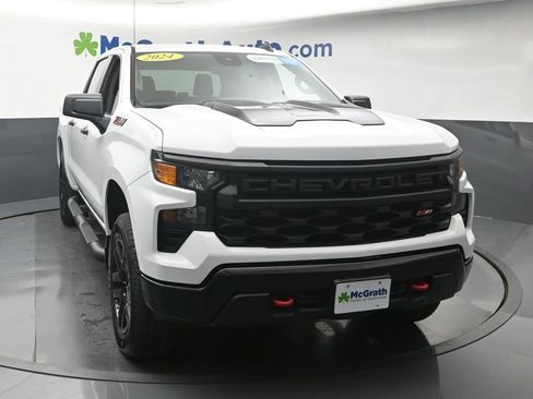 Used 2024 Chevrolet Silverado 1500 Custom Trail Boss AWD/4WD image 5