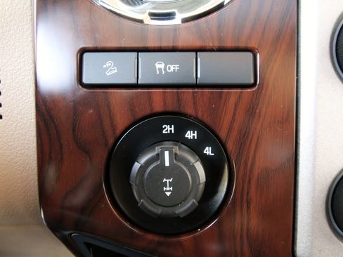 Used 2016 Ford F250 Lariat w/ Lariat Ultimate Package image 37