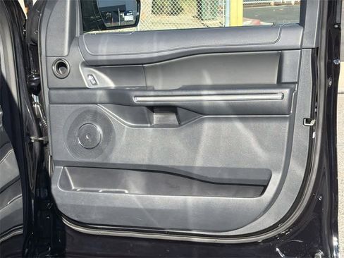 Used 2024 Ford Expedition Max XLT image 42