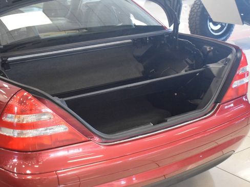 Used 2004 Mercedes-Benz SLK 230 image 31