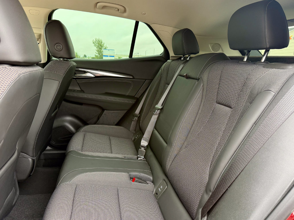 Used 2023 Buick Envision Preferred w/ Sport Touring Package AWD/4WD image 12
