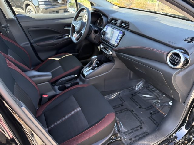 Certified 2025 Nissan Versa SR w/ Trunk Package FWD image 17