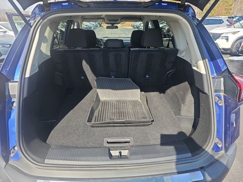 Used 2023 Nissan Rogue SV image 19