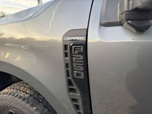 Used 2024 Ford F250 Lariat w/ Lariat Ultimate Package image 7