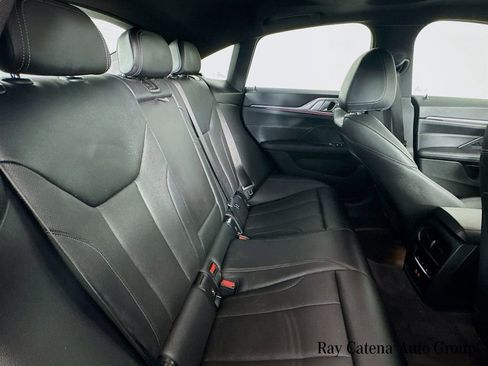 Used 2023 BMW 430i Gran Coupe xDrive w/ M Sport Package AWD/4WD image 2