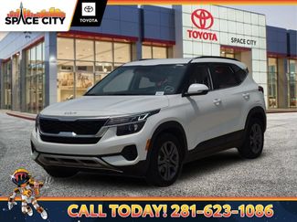 Used 2023 Kia Seltos S w/ Navigation Package FWD video 1