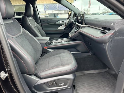 New 2026 Ford Explorer ST image 24