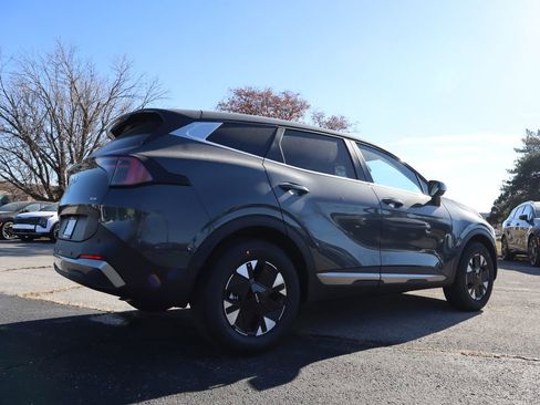 New 2026 Kia Sportage LX image 7