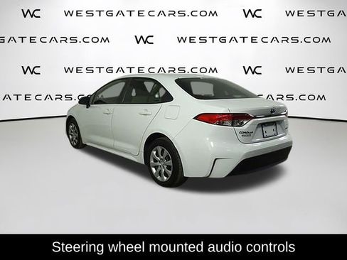 Used 2023 Toyota Corolla LE image 5