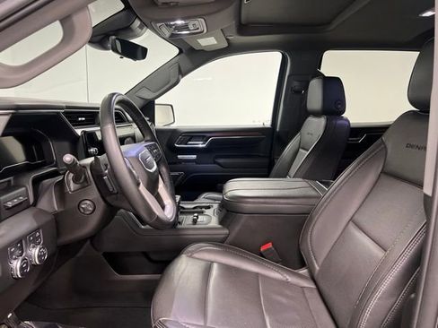 Used 2024 GMC Sierra 1500 Denali w/ Denali Reserve Package AWD/4WD image 21