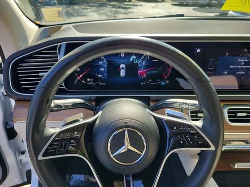 Used 2024 Mercedes-Benz GLE 450 4MATIC image 18