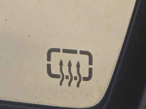 Used 2019 Jeep Compass Altitude image 3