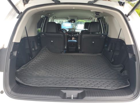 Used 2023 Honda Pilot EX-L image 9