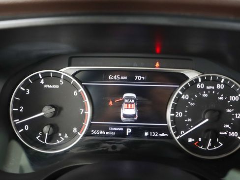 Used 2023 Nissan Rogue SV FWD image 15
