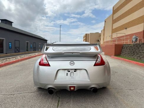 Used 2014 Nissan 370Z Coupe w/ Sport Package image 12
