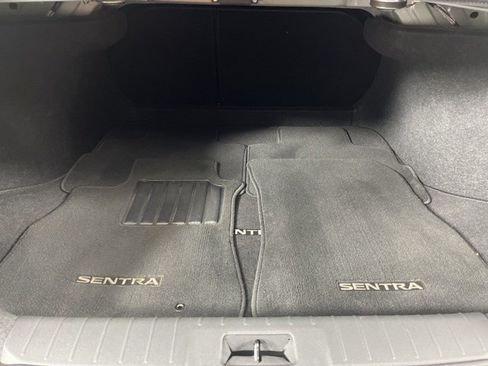 Used 2023 Nissan Sentra SV FWD image 41