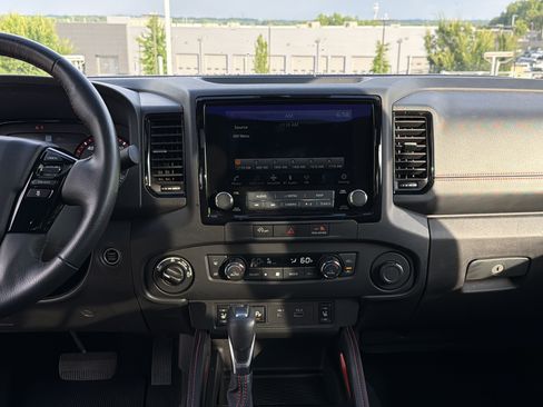 Used 2024 Nissan Frontier PRO-4X w/ Pro Premium Package AWD/4WD image 2