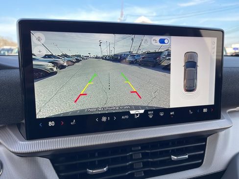 New 2026 Ford Explorer Active image 9