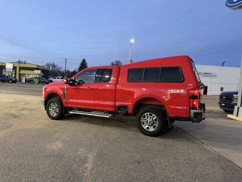 Used 2024 Ford F250 Lariat image 10