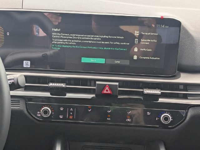 New 2026 Kia Sportage LX FWD image 18