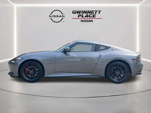 Certified 2025 Nissan Z Performance w/ Floor Mat Package RWD image 20