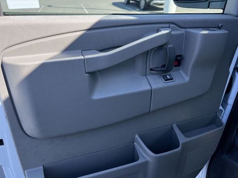 New 2025 Chevrolet Express 2500 w/ Driver Convenience Package image 22