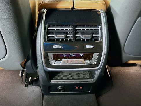 New 2026 BMW X5 sDrive40i image 18