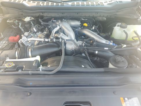 New 2025 Ford F250 XLT w/ Black Appearance Package image 20