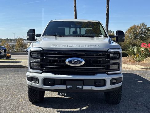 Used 2026 Ford F250 Platinum w/ Tremor Off-Road Package image 3