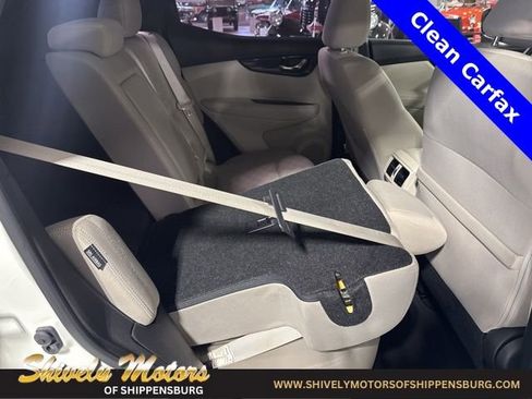 Used 2020 Nissan Rogue Sport SV w/ All-Weather Package image 39